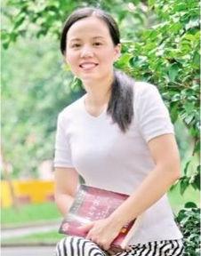 瓜老师肘击水姐,瓜老师与水姐的激情碰撞瞬间