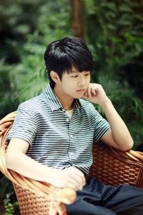 成都九零后明星有谁,盘点那些闪耀荧屏的青春面孔