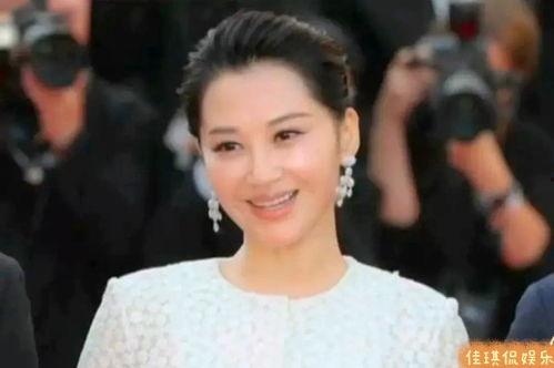 娶普通人的男明星,揭秘娶普通人男明星的甜蜜故事