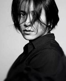 丧系男明星,揭秘丧系男明星的内心世界