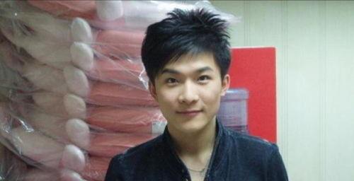 2015年死亡明星,永恒的星光陨落瞬间